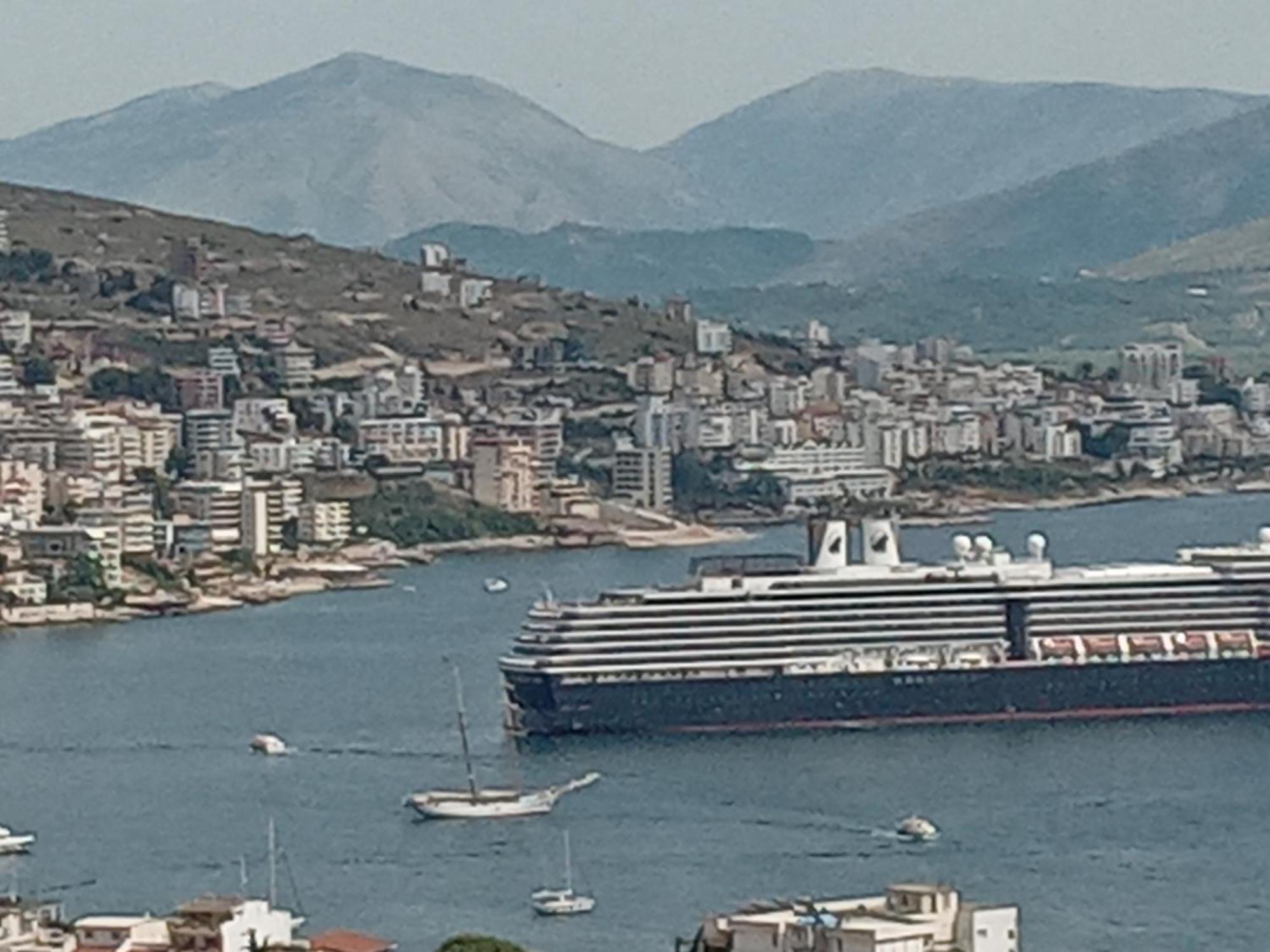 Vjollca'S Home Sarande Exterior photo